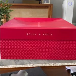 Kelly & Katie Arina Black Boots - brand new